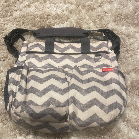 Skip Hop Diaper Bag - Picture 1 of 5